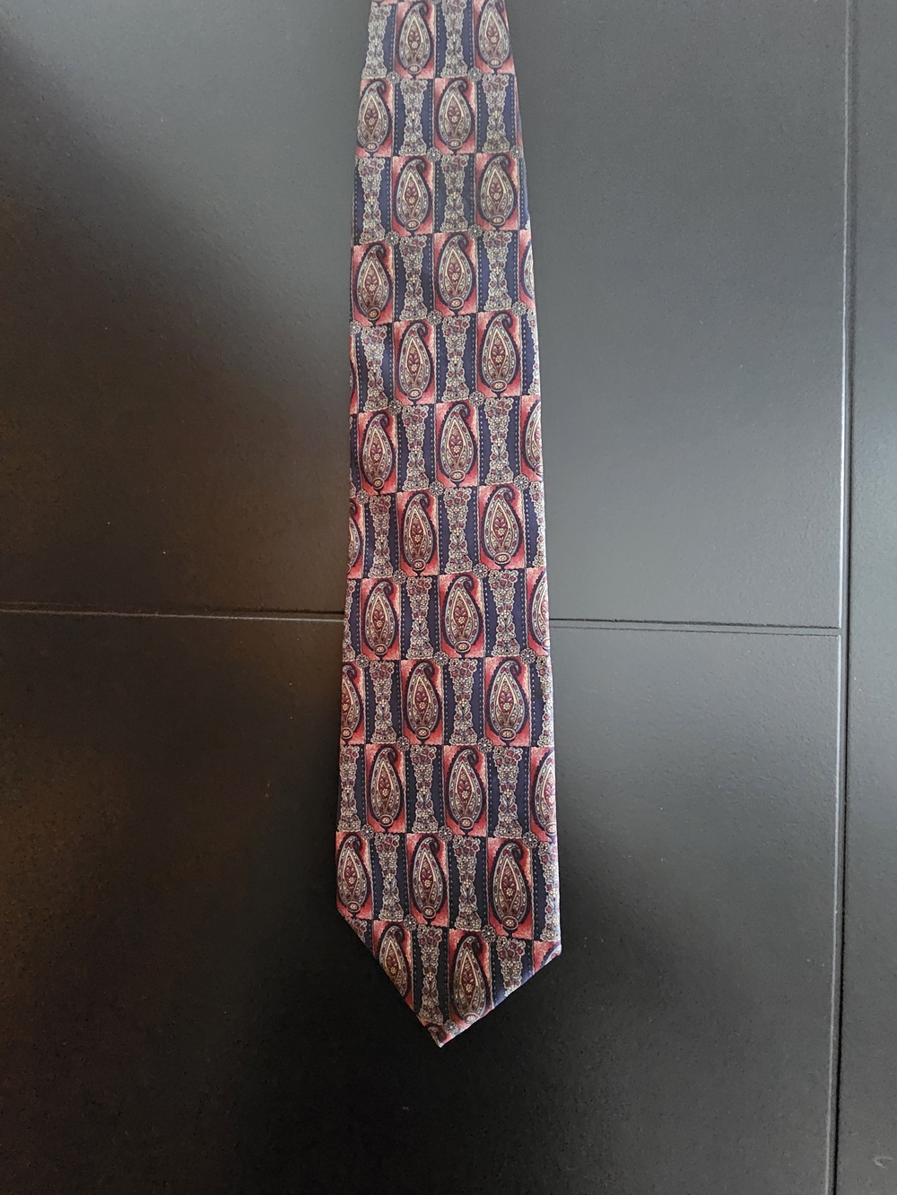 Stafford Paisley Silk Tie in Navy and Red